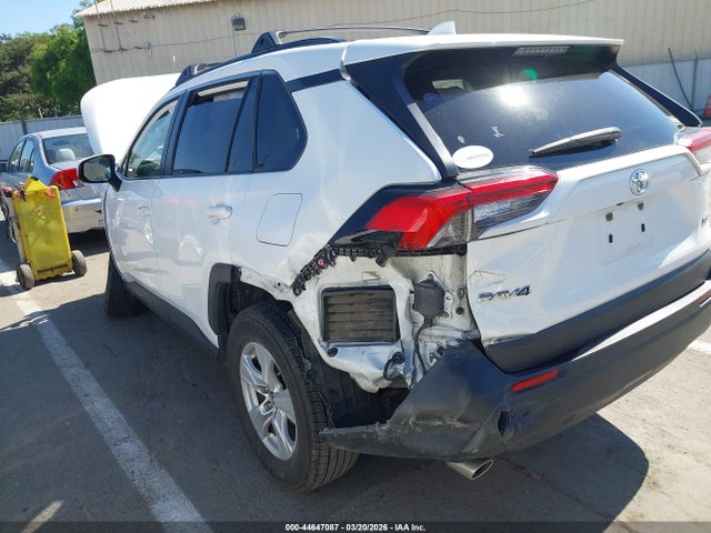 Toyota Rav4 Xle 2019 JTMW1RFV5KD507082 Image 18