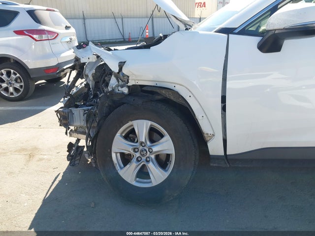 Toyota Rav4 Xle 2019 JTMW1RFV5KD507082 Image 20