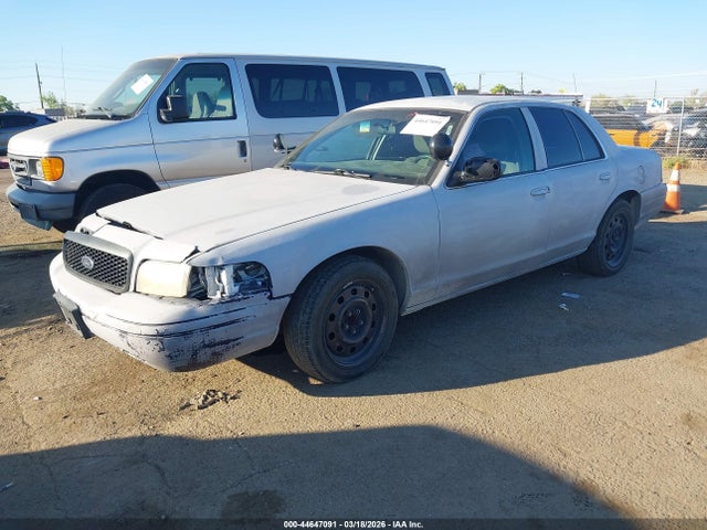 2011 FORD CROWN VICTORIA 2FABP7BV5BX182634 Photo 1