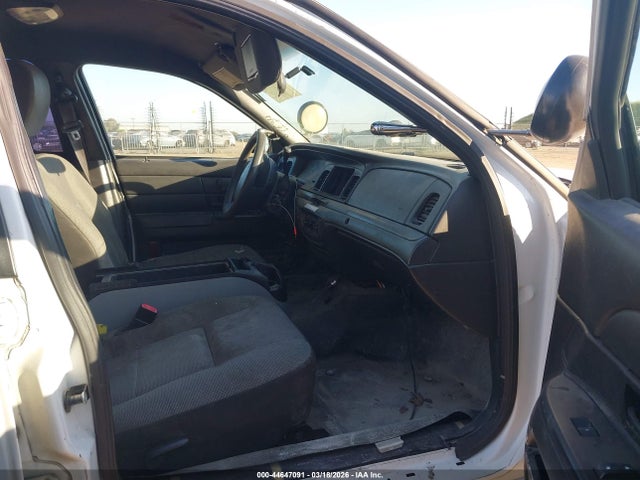 2011 FORD CROWN VICTORIA 2FABP7BV5BX182634 Photo 4