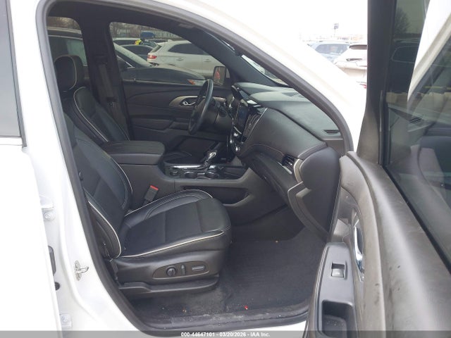 2022 Chevrolet Traverse Fwd Premier მანქანა იყიდება აუქციონზე, vin: 1GNERKKW2NJ113854, აუქციონის ნომერი: 44647101