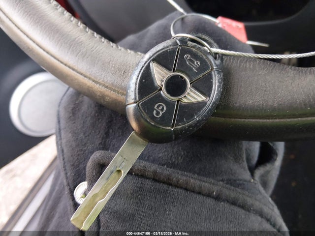 2005 MINI COOPER S WMWRE33465TD97499 Photo 10