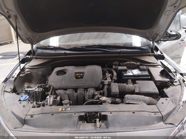 5NPD84LF6LH607688 Hyundai ELANTRA SEL