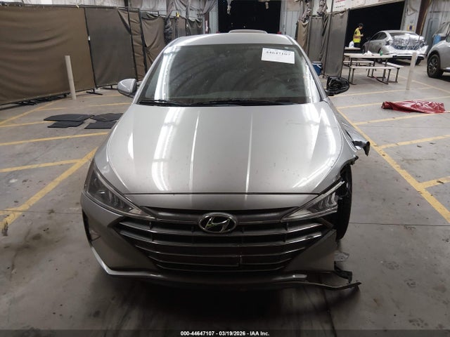 5NPD84LF6LH607688 Hyundai ELANTRA SEL