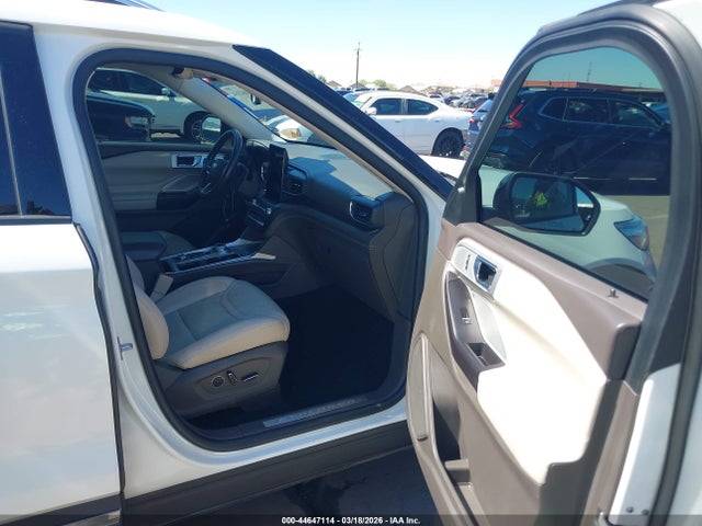 1FM5K8HC2LGA28838 Ford Explorer Platinum