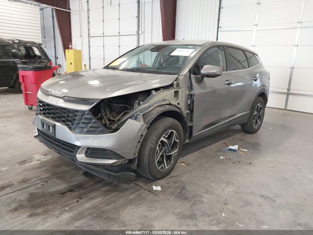 KIA Sportage Lx 2023 KNDPUCAF8P7136207 Image 2