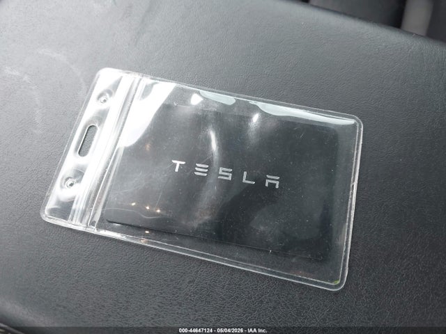 44647124 :رقم المزاد ، 5YJYGDEFXLF002864 vin ، 2020 Tesla Model Y مزاد بيع
