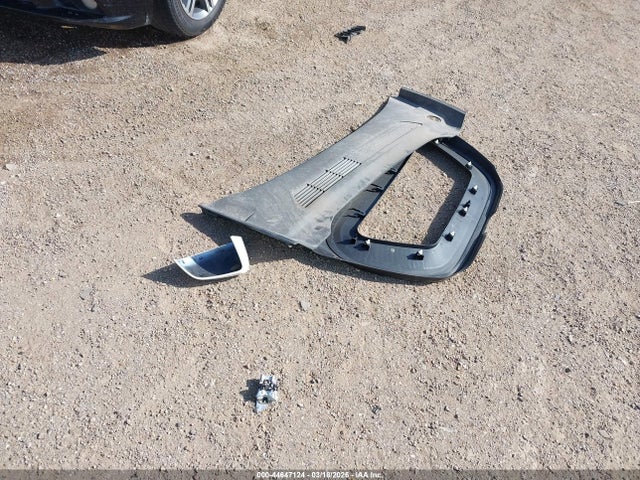 44647124 :رقم المزاد ، 5YJYGDEFXLF002864 vin ، 2020 Tesla Model Y مزاد بيع