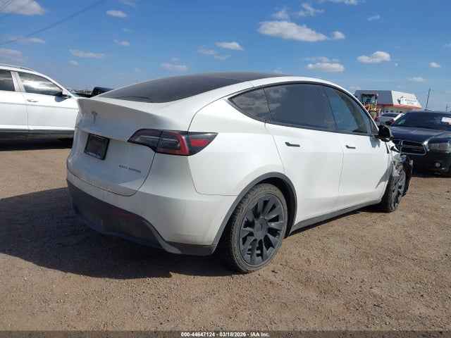 44647124 :رقم المزاد ، 5YJYGDEFXLF002864 vin ، 2020 Tesla Model Y مزاد بيع