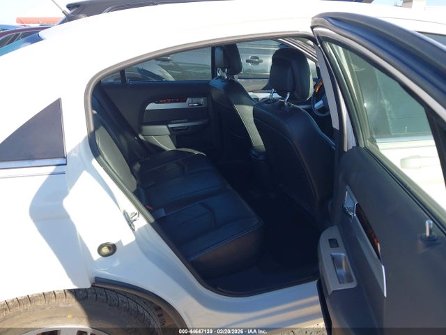 2010 Chrysler Sebring Limited მანქანა იყიდება აუქციონზე, vin: 1C3CC5FB5AN166405, აუქციონის ნომერი: 44647139