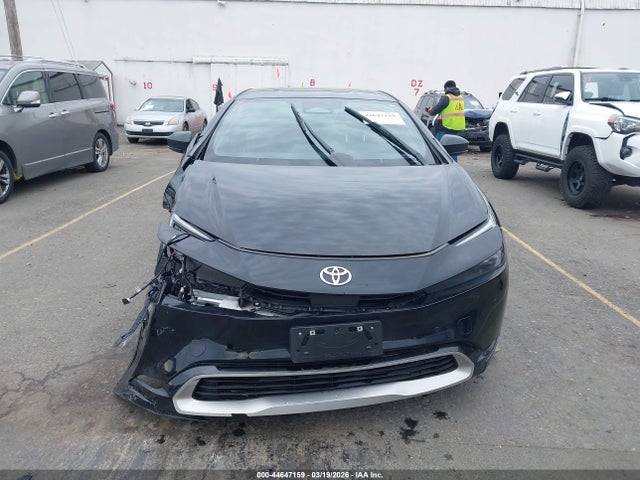 JTDACACU9R3039469 Toyota Prius Prime Xse