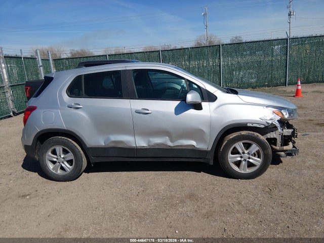 Chevrolet TRAX LS 2019 3GNCJKSB0KL120124 Image 14