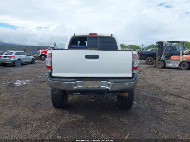 2006 Toyota Tacoma Base V6 მანქანა იყიდება აუქციონზე, vin: 5TELU42NX6Z225939, აუქციონის ნომერი: 44647202