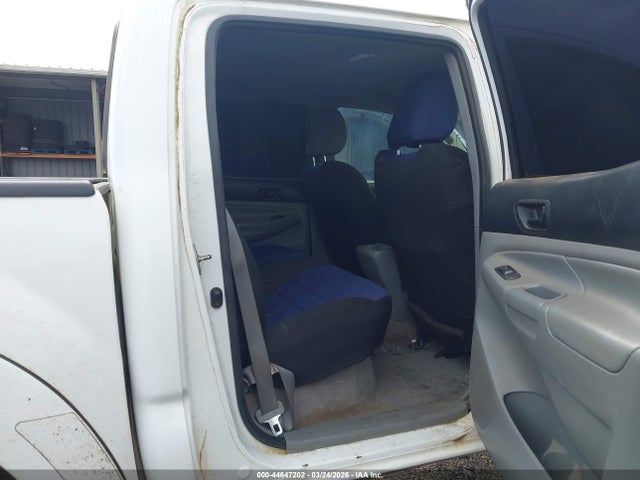 2006 Toyota Tacoma Base V6 მანქანა იყიდება აუქციონზე, vin: 5TELU42NX6Z225939, აუქციონის ნომერი: 44647202