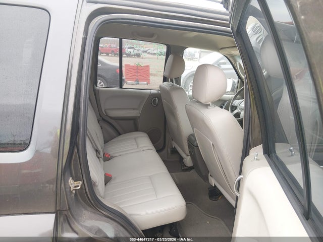 2005 JEEP LIBERTY 1J4GL58K05W572158 Photo 7
