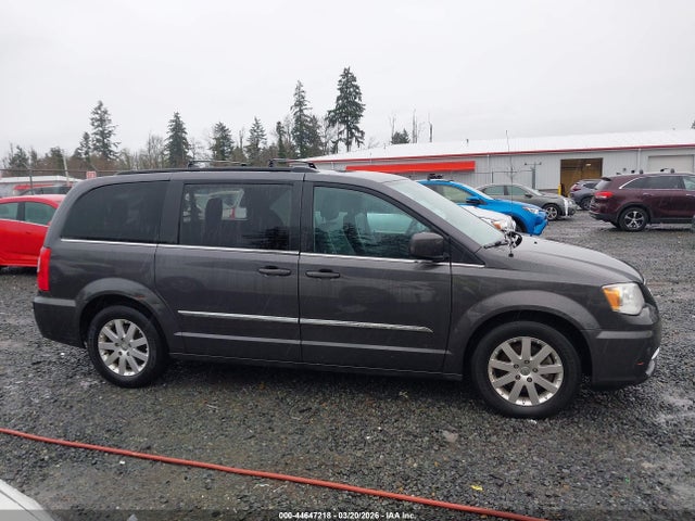 Продаж на аукціоні авто 2016 Chrysler Town & Country Touring, vin: 2C4RC1BG4GR301823, номер лоту: 44647218