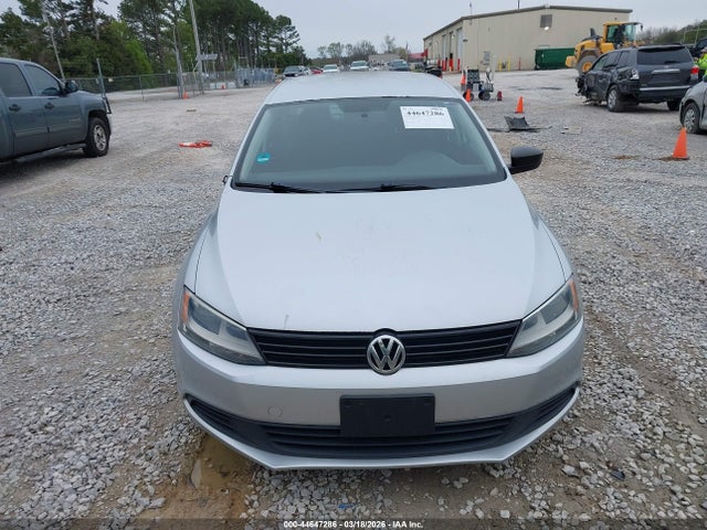 Продажа на аукционе авто 2012 Volkswagen Jetta 2.0l S, vin: 3VW2K7AJ4CM398637, номер лота: 44647286