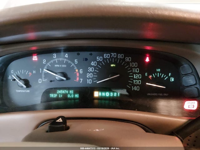 44647313 :رقم المزاد ، 1G4CW54K7Y4288331 vin ، 2000 Buick Park Avenue مزاد بيع