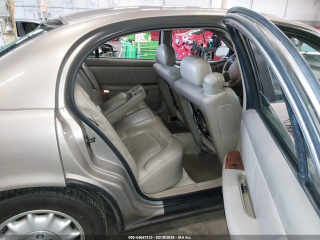 44647313 :رقم المزاد ، 1G4CW54K7Y4288331 vin ، 2000 Buick Park Avenue مزاد بيع