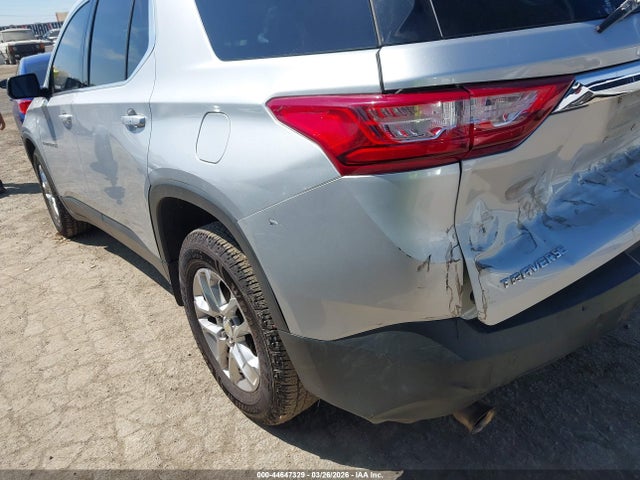 1GNERFKW1MJ131347 Chevrolet Traverse Fwd Ls