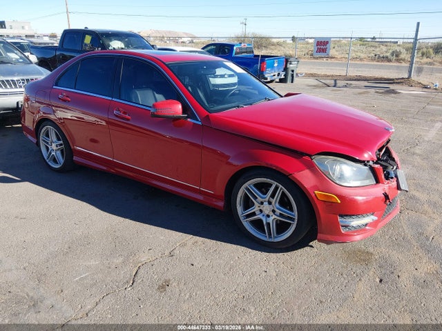 2014 MERCEDES-BENZ C 250 WDDGF4HBXER309090