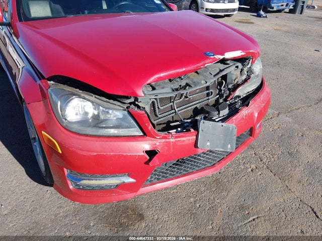Aukcja sprzedaży 2014 Mercedes-benz C 250 Sport, vin: WDDGF4HBXER309090, numer aukcji: 44647333