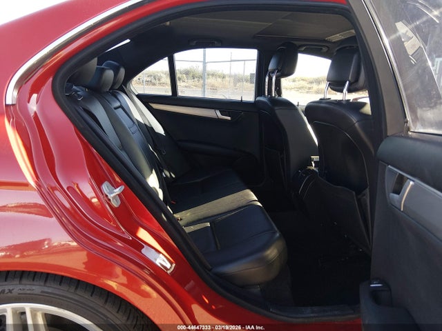 2014 MERCEDES-BENZ C 250 WDDGF4HBXER309090 Photo 7