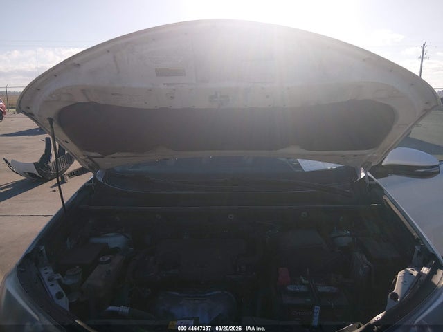 Toyota Rav4 Xle 2017 JTMWFREV5HJ715864 Image 10