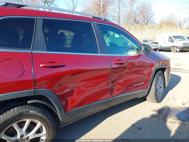 2014 Jeep Cherokee Latitude მანქანა იყიდება აუქციონზე, vin: 1C4PJMCBXEW296973, აუქციონის ნომერი: 44647359