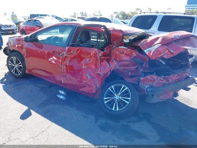 Toyota Corolla Le Plus 2016 5YFBURHE2GP424006 Image 3