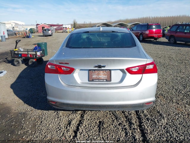 1G1ZD5STXJF137387 Chevrolet MALIBU LT