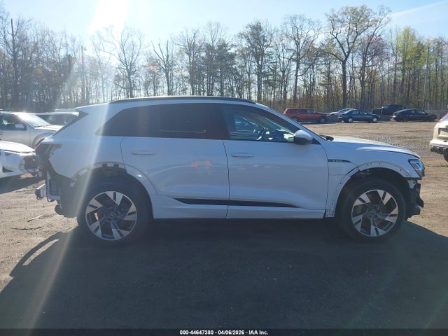 Aukcja sprzedaży 2021 Audi E-tron Premium Quattro, vin: WA1AAAGE0MB031665, numer aukcji: 44647380
