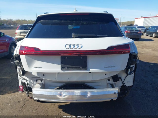 Aukcja sprzedaży 2021 Audi E-tron Premium Quattro, vin: WA1AAAGE0MB031665, numer aukcji: 44647380