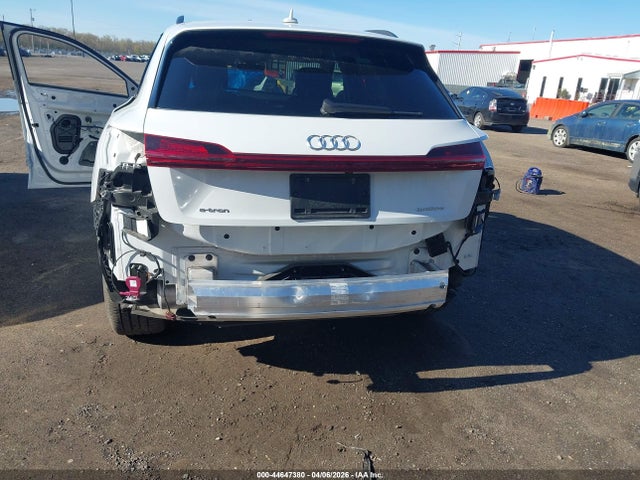 Aukcja sprzedaży 2021 Audi E-tron Premium Quattro, vin: WA1AAAGE0MB031665, numer aukcji: 44647380