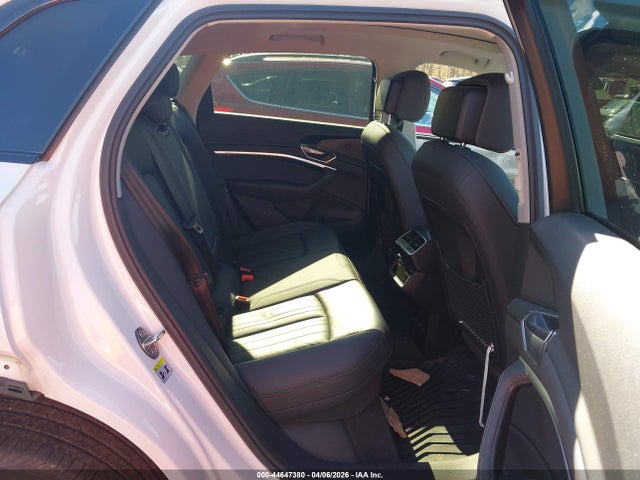 Aukcja sprzedaży 2021 Audi E-tron Premium Quattro, vin: WA1AAAGE0MB031665, numer aukcji: 44647380