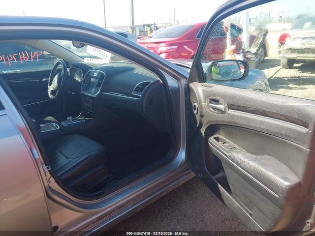 2015 Chrysler 300 Limited მანქანა იყიდება აუქციონზე, vin: 2C3CCAAG6FH873203, აუქციონის ნომერი: 44647419