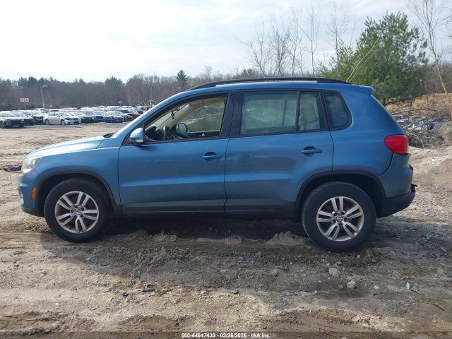 Aukcja sprzedaży 2017 Volkswagen Tiguan 2.0t S, vin: WVGBV7AX9HW501312, numer aukcji: 44647439