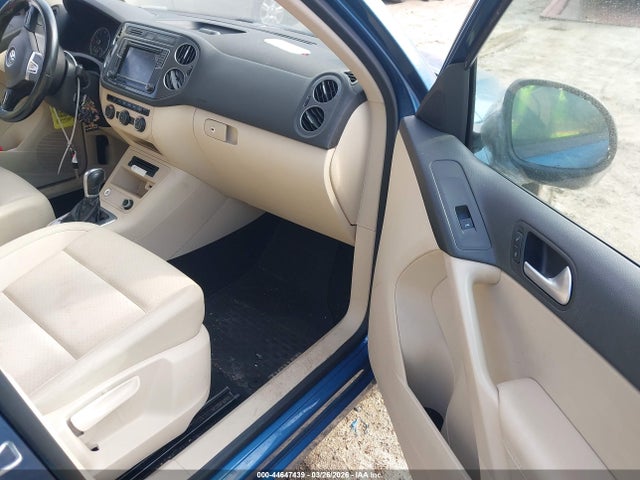 Aukcja sprzedaży 2017 Volkswagen Tiguan 2.0t S, vin: WVGBV7AX9HW501312, numer aukcji: 44647439