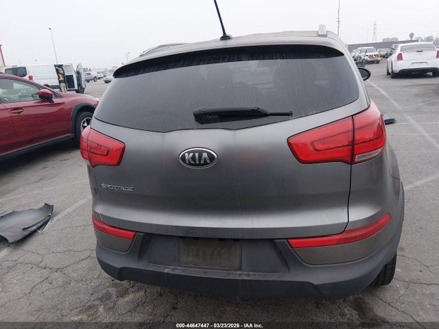 KNDPB3ACXG7812569 KIA Sportage Lx