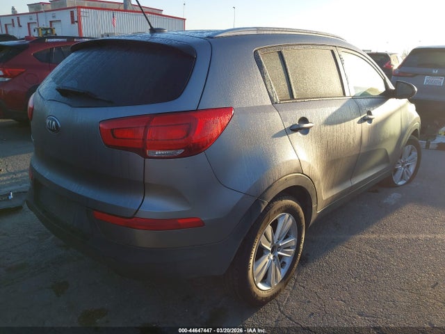 KNDPB3ACXG7812569 KIA Sportage Lx