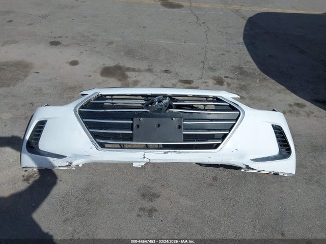 5NPD84LF1JH253205 Hyundai ELANTRA SEL