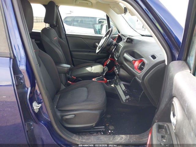 ZACCJBCB4HPE86367 Jeep Renegade Trailhawk 4x4