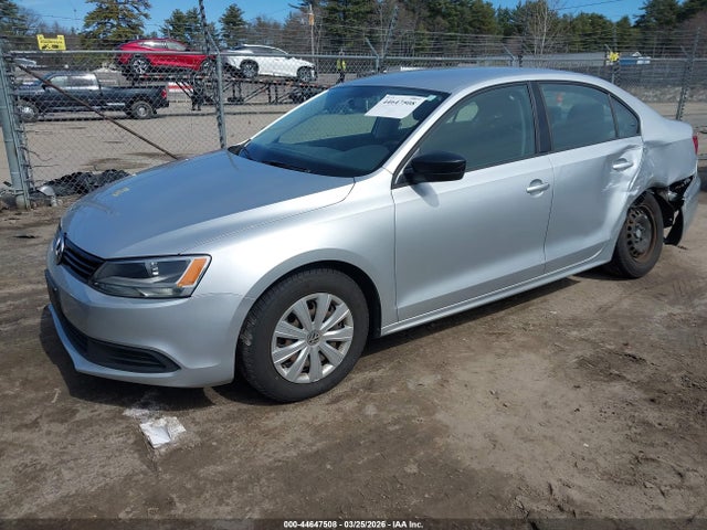 3VW2K7AJ3EM215201 Volkswagen Jetta 2.0l S