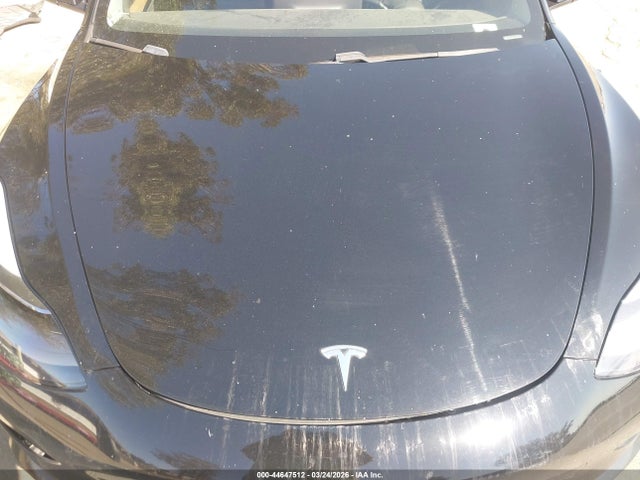2021 Tesla Model 3 Standard Range Plus Rear-wheel Drive მანქანა იყიდება აუქციონზე, vin: 5YJ3E1EA9MF992426, აუქციონის ნომერი: 44647512