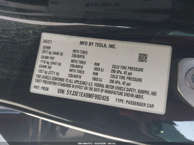 2021 Tesla Model 3 Standard Range Plus Rear-wheel Drive მანქანა იყიდება აუქციონზე, vin: 5YJ3E1EA9MF992426, აუქციონის ნომერი: 44647512