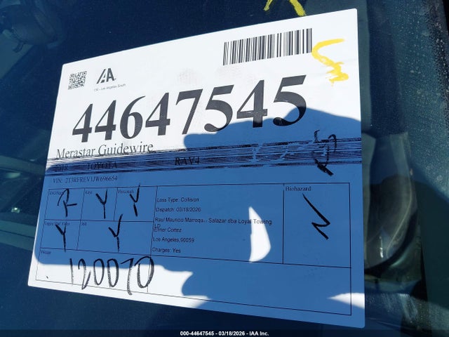 44647545 :رقم المزاد ، 2T3RFREV1JW696654 vin ، 2018 Toyota Rav4 Adventure مزاد بيع