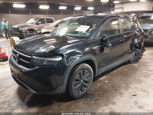 44647550 :رقم المزاد ، 3VVMX7B25NM010176 vin ، 2022 Volkswagen Taos 1.5t S مزاد بيع