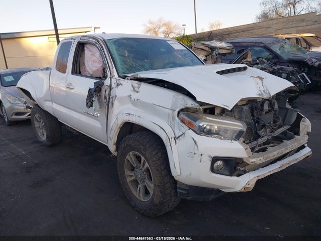 Toyota Tacoma Trd Sport 2016 5TFRZ5CN8GX003506 головне зображення