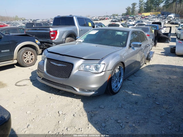 2017 Chrysler 300c მანქანა იყიდება აუქციონზე, vin: 2C3CCAEGXHH565044, აუქციონის ნომერი: 44647570