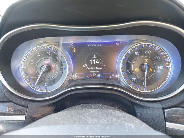 2017 Chrysler 300c მანქანა იყიდება აუქციონზე, vin: 2C3CCAEGXHH565044, აუქციონის ნომერი: 44647570